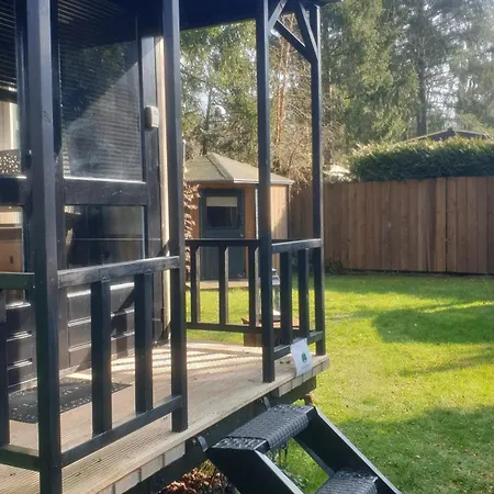 Pipowagen Bed Bij Bos Aldeamento Turístico *