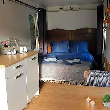 Pipowagen Bed Bij Bos Prázdninový areál Putten