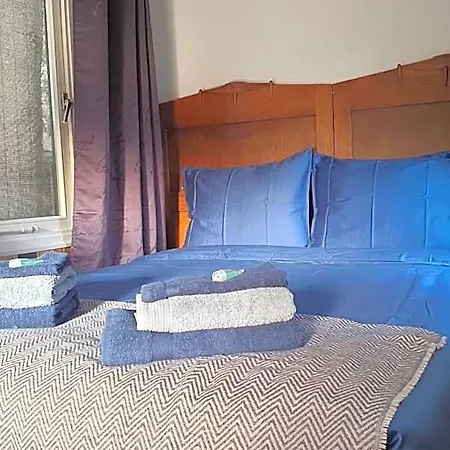 Pipowagen Bed Bij Bos * Putten