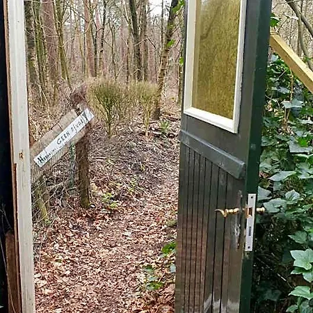 Prázdninový areál Pipowagen Bed Bij Bos