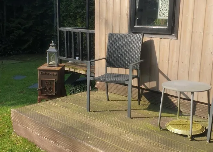 Pipowagen Bed Bij Bos Parque de vacaciones *