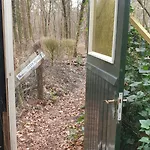 假日公园 Pipowagen Bed Bij Bos *